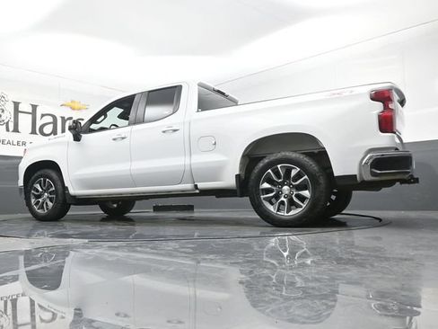 Used 2023 Chevrolet Silverado 1500 LT AWD/4WD image 51