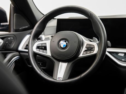 Used 2025 BMW X6 xDrive40i AWD/4WD image 21