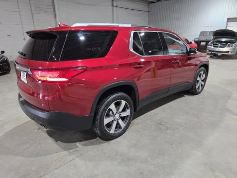 Used 2018 Chevrolet Traverse LT AWD/4WD image 12
