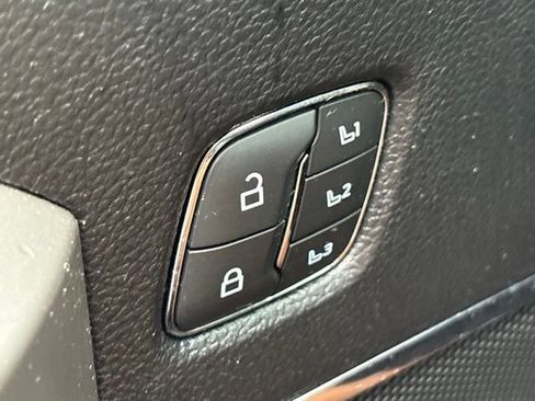 Used 2021 Ford F250 Lariat w/ Chrome Package AWD/4WD image 14