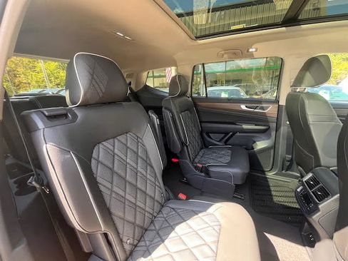 New 2026 Volkswagen Atlas SEL Premium R-Line image 17