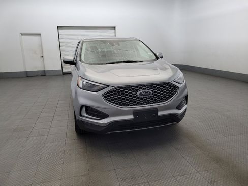Used 2023 Ford Edge SEL image 14
