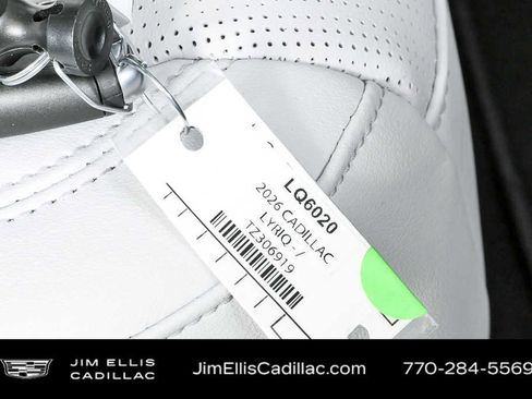 New 2026 Cadillac Lyriq Premium Luxury image 39