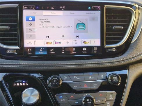 New 2026 Chrysler Pacifica Limited image 13