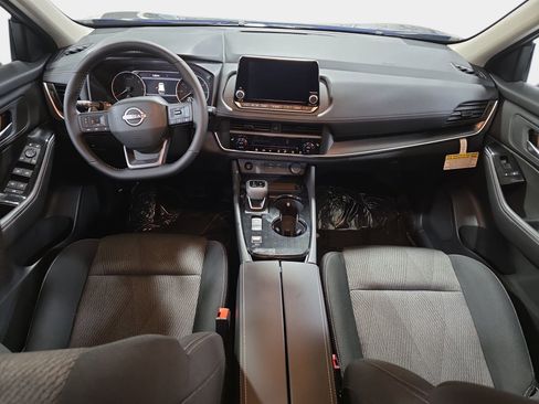 New 2026 Nissan Rogue SV w/ Cold Weather Package image 9