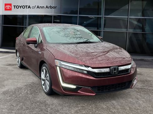 Used 2018 Honda Clarity Touring image 1