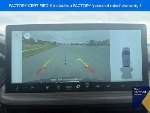 Certified 2025 Ford Escape Platinum AWD/4WD image 31
