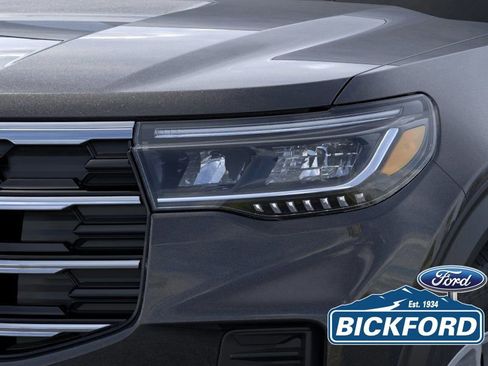 New 2026 Ford Explorer Active image 18