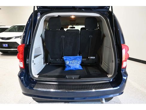 Used 2017 Dodge Grand Caravan SE w/ Power Window Group FWD image 25