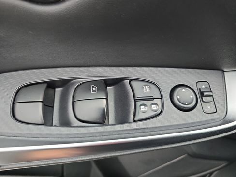 Certified 2024 Nissan Sentra SR image 26