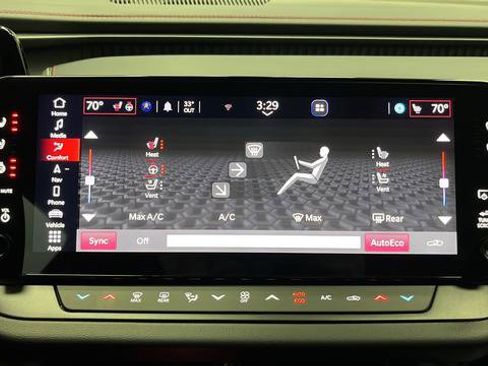 Used 2025 Dodge Charger R/T Scat Pack w/ Track Pack image 22