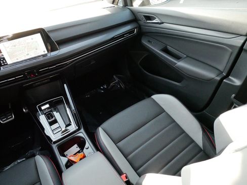 Used 2024 Volkswagen GTI Autobahn FWD image 11