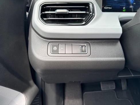 New 2027 Chevrolet Bolt LT FWD image 18