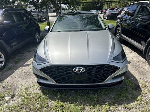 Used 2020 Hyundai Sonata Limited image 4
