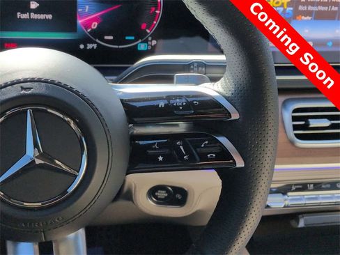 Used 2024 Mercedes-Benz GLS 450 4MATIC image 26