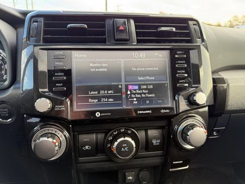 Used 2021 Toyota 4Runner TRD Off-Road Premium image 19