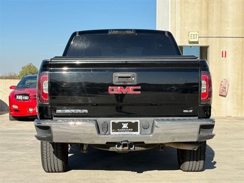 Used 2018 GMC Sierra 1500 SLT w/ SLT Premium Package image 8