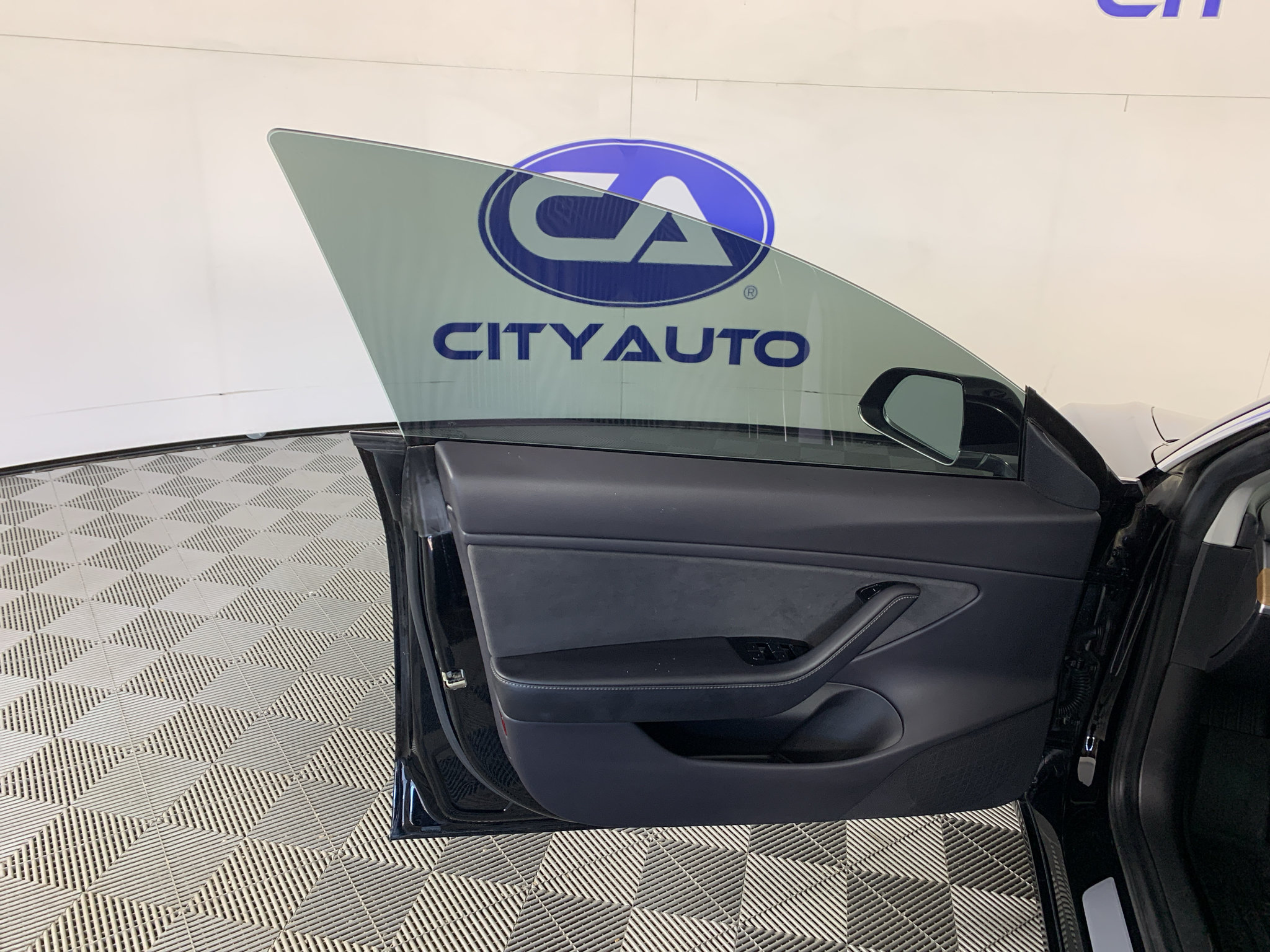 Used 2019 Tesla Model 3 Standard Range Plus RWD image 13