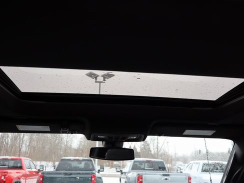 Used 2022 Chevrolet Silverado 3500 High Country w/ Safety Package II image 16