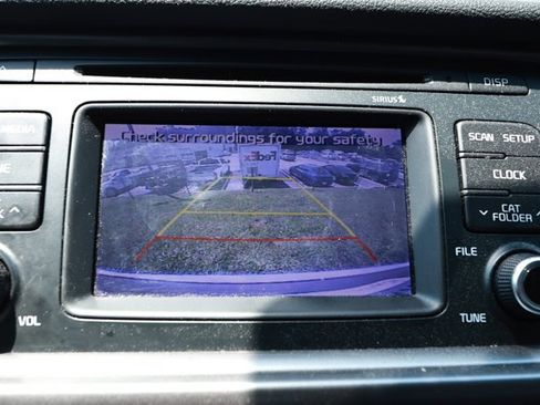 Used 2016 Kia Optima LX w/ Option Group 014 FWD image 8