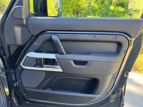 Certified 2024 Land Rover Defender 110 S AWD/4WD image 18