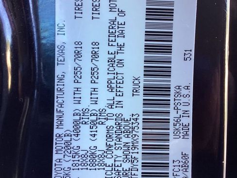 Used 2021 Toyota Tundra SR5 w/ SR5 Upgrade Package AWD/4WD image 60