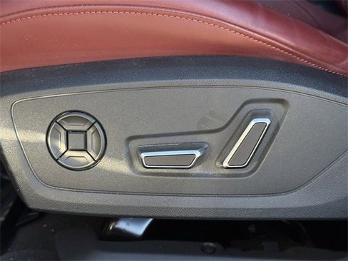 Used 2022 Audi S6 Premium Plus image 24