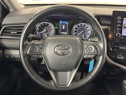 Used 2023 Toyota Camry SE image 23