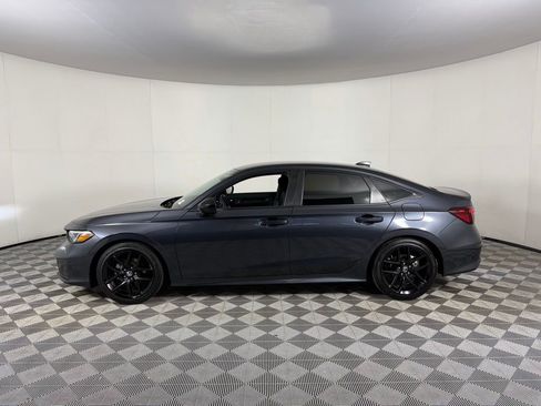 Used 2025 Honda Civic Sport image 8