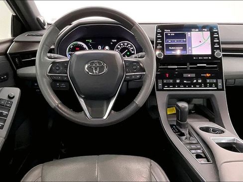Used 2021 Toyota Avalon Limited w/ Advanced Safety Package image 8