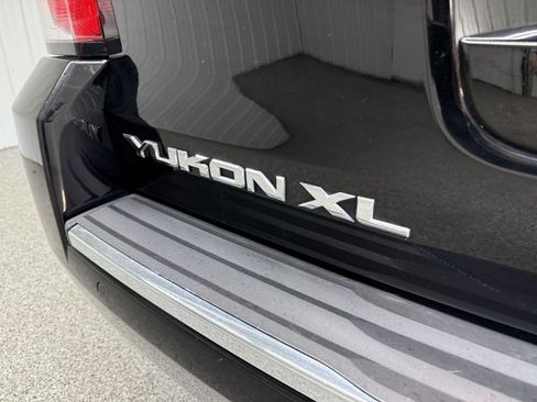 Used 2019 GMC Yukon XL Denali w/ Denali Ultimate Package image 7