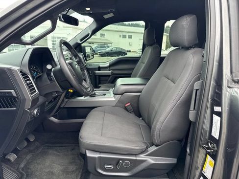 Used 2016 Ford F150 XLT w/ Equipment Group 302A Luxury AWD/4WD image 15