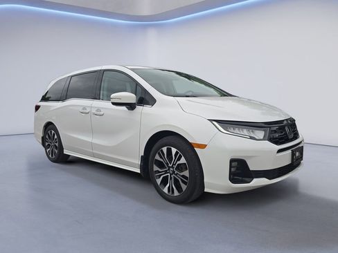 Certified 2025 Honda Odyssey Elite image 7