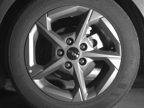 Used 2025 Kia K4 LXS image 14