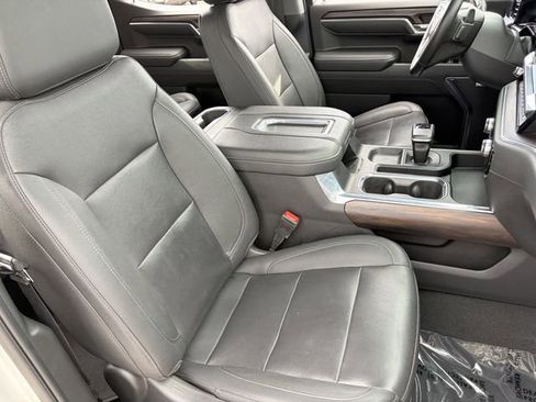 Used 2022 GMC Sierra 1500 SLT w/ SLT Convenience Package AWD/4WD image 20