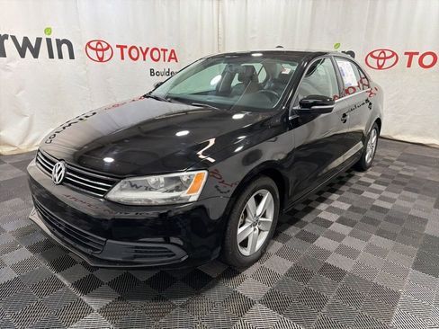 Used 2014 Volkswagen Jetta TDI FWD image 3