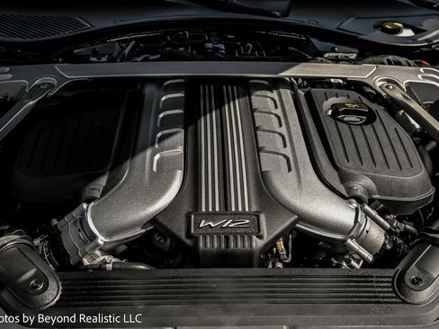 Used 2020 Bentley Continental GT image 19