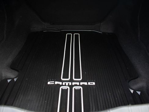 Used 2016 Chevrolet Camaro LT image 31