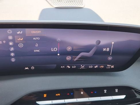 New 2025 Buick Enclave Sport Touring w/ Super Cruise Package image 23