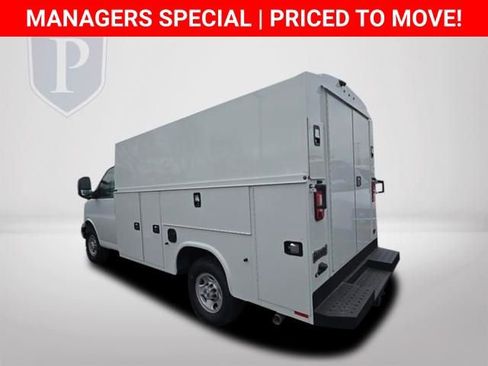 New 2025 Chevrolet Express 3500 w/ Power Convenience Package image 10