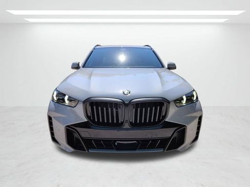 New 2026 BMW X5 xDrive40i w/ M Sport Package AWD/4WD image 9