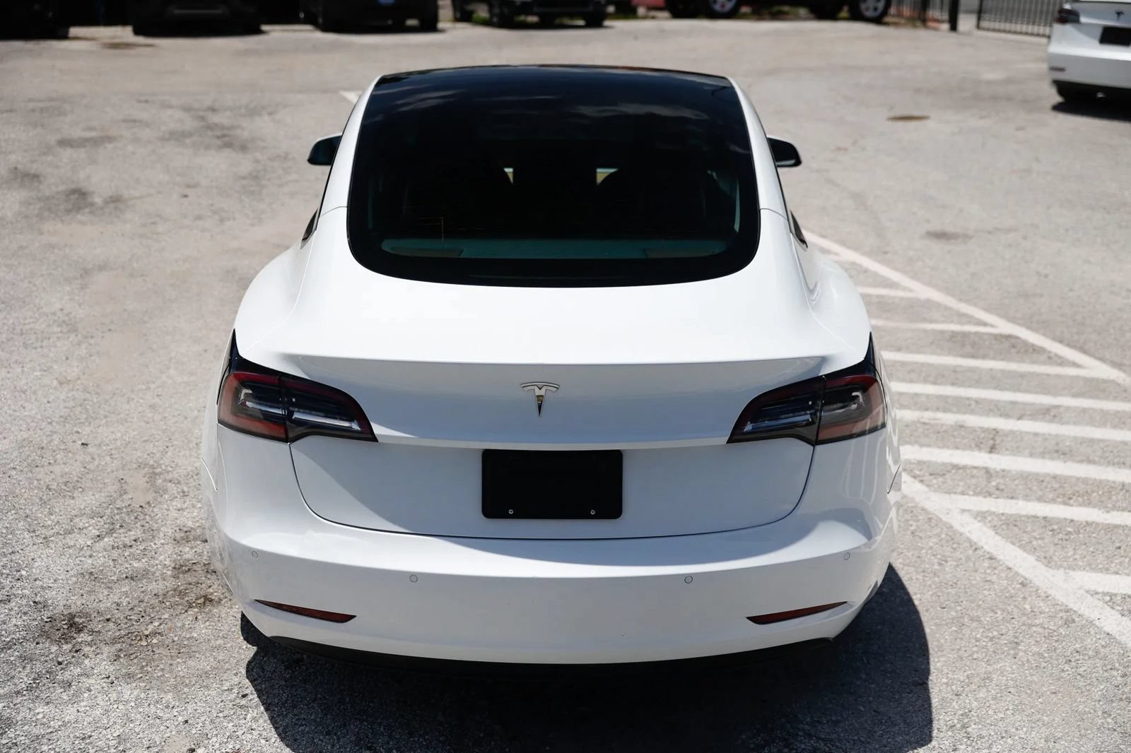 Used 2021 Tesla Model 3 Standard Range Plus RWD image 6