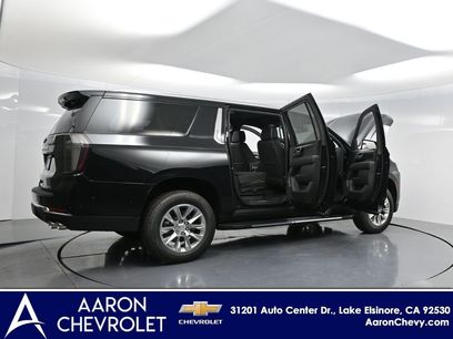 New 2025 Chevrolet Suburban Premier w/ LPO, Illumination Package