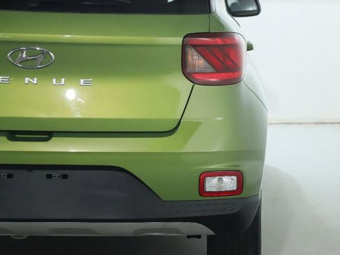 Used 2023 Hyundai Venue SEL FWD image 47