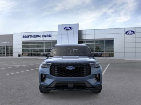 New 2026 Ford Explorer ST-Line image 5