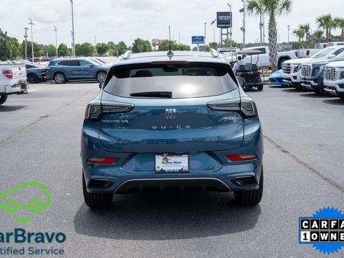 Used 2024 Buick Encore GX Avenir w/ Avenir Technology Package FWD image 4