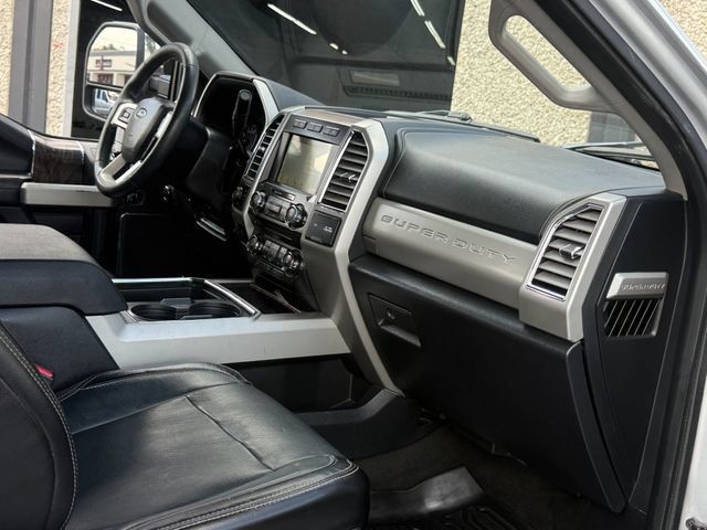 Used 2017 Ford F250 Lariat w/ Lariat Ultimate Package AWD/4WD image 17