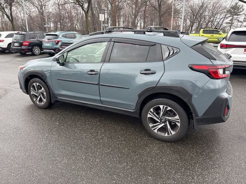 Used 2024 Subaru Crosstrek 2.0i Premium image 17