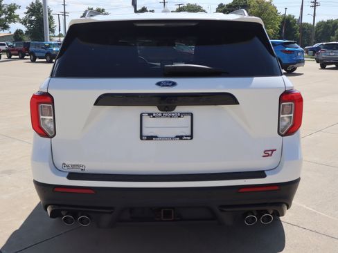 Used 2022 Ford Explorer ST w/ Equipment Group 401A AWD/4WD image 7