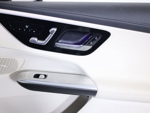 Certified 2024 Mercedes-Benz GLC 300 4MATIC image 45